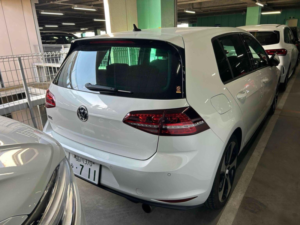 2016 Volkswagen Golf 2.0 Tsi Bluemotion Tech Gti DSG Euro 6 (s/s) 5dr in White — image 2