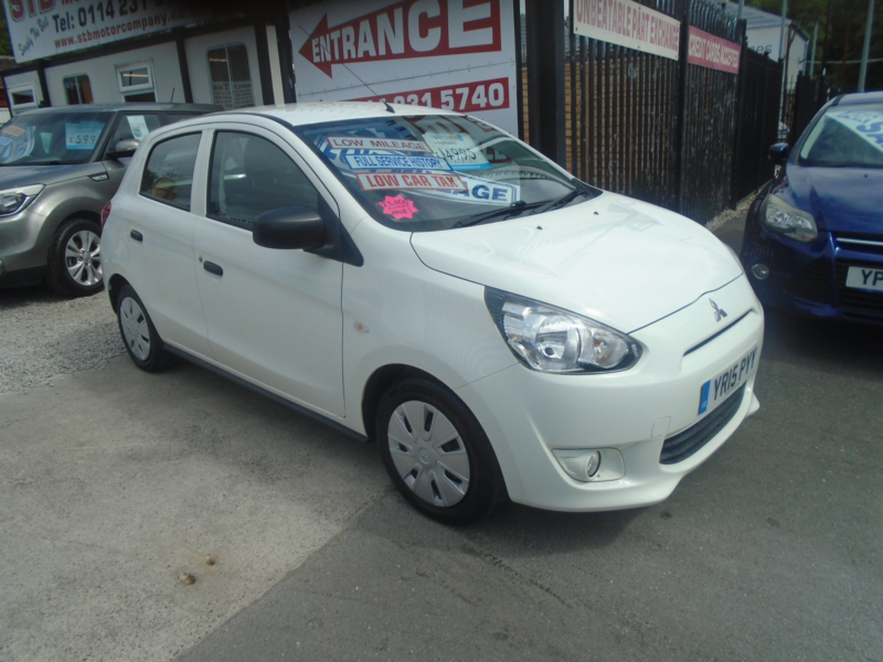 2015 Mitsubishi Mirage 1.0 1 Hatchback 5dr Petrol Manual Euro 5 (70 Ps) in White — image 1