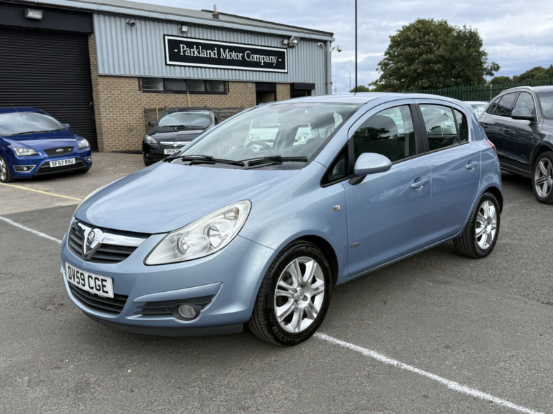 2009 Vauxhall Corsa 1.4 I 16v Design in Blue — image 1