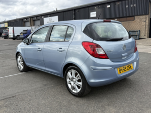 2009 Vauxhall Corsa 1.4 I 16v Design in Blue — image 3