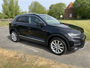 2018 Volkswagen T-Roc 1.5 Tsi Evo Sel in Black — image 3