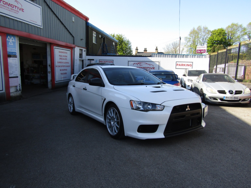 2008 Mitsubishi Lancer 2.0 T Evo X Rs in White — image 1