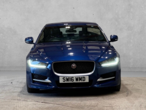 2016 Jaguar Xe 2.0d R-Sport Auto Euro 6 (s/s) 4dr in Blue — image 2