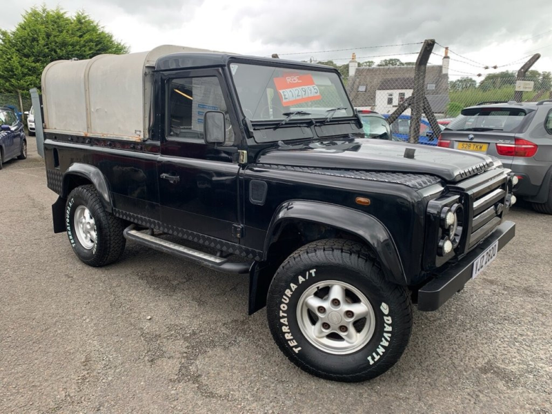 2001 Land Rover Defender 110 in Black — image 1