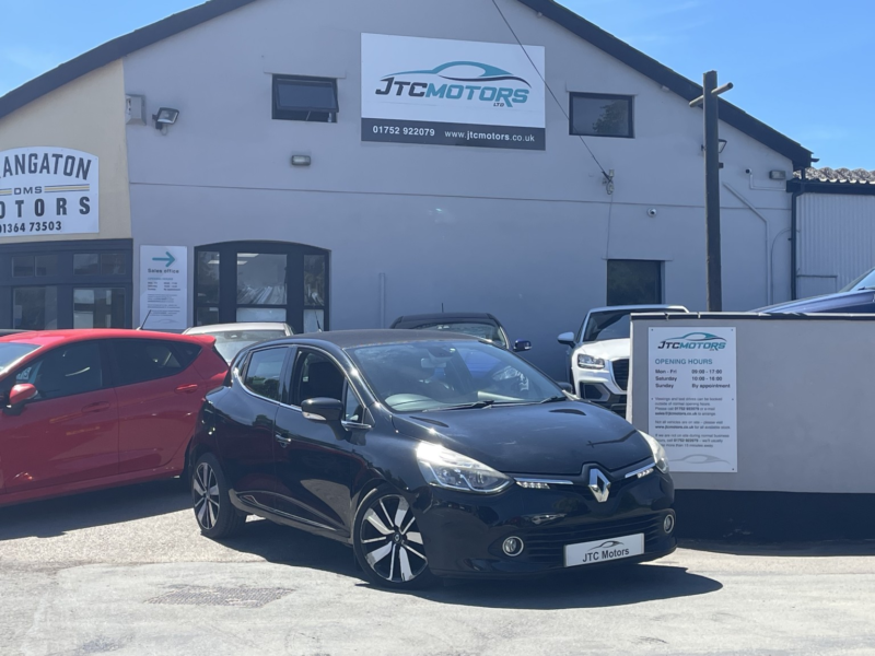 2016 Renault Clio 1.5 Dci 90 Iconic 25 Nav 5dr Man, Diesel, Black + £20 Road Tax in Black — image 1