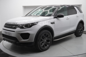 2019 Land Rover Discovery Sport 2.0 Td4 Landmark Auto 4WD Euro 6 (s/s) 5dr in White — image 4