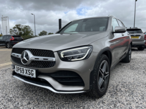 2020 Mercedes-Benz Glc 2.0 Glc220d Amg Line in Silver — image 3