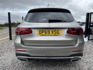 2020 Mercedes-Benz Glc 2.0 Glc220d Amg Line in Silver — image 6