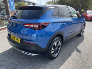 2019 Vauxhall Grandland X 1.5 Turbo D Sri Nav in Blue — image 2