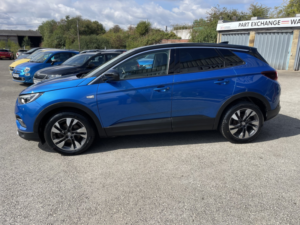 2019 Vauxhall Grandland X 1.5 Turbo D Sri Nav in Blue — image 5