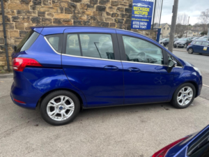 2015 Ford B-Max 1.6 Tdci Zetec Euro 5 5dr in Blue — image 3