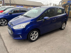 2015 Ford B-Max 1.6 Tdci Zetec Euro 5 5dr in Blue — image 5