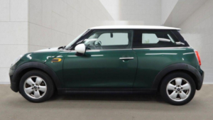 2015 MINI Hatch 1.5 Cooper Euro 6 (s/s) 3dr in Green — image 5