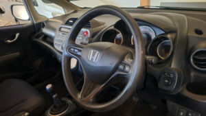 2011 Honda Jazz 1.4 I-Vtec Es in Grey — image 3