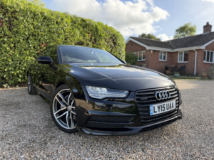 2015 Audi A7 3.0 Tdi V6 Black Edition in Black — image 3