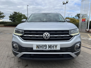 2019 Volkswagen T-Cross 1.0 Tsi Sel in Silver — image 2