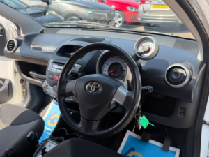 2012 Toyota Aygo 1.0 Vvt-I Fire Multimode Euro 5 5dr (a/c) in White — image 3