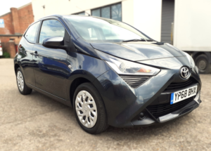 2018 Toyota Aygo 1.0 Vvt-I X-Play in Grey — image 2
