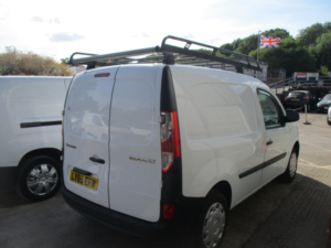 2015 Renault Kangoo 1.5 Ml19 Dci 75 Business in White — image 4