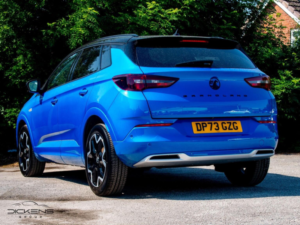 2023 Vauxhall Grandland 1.2 Turbo Ultimate Euro 6 (s/s) 5dr in Blue — image 5