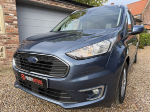 2022 Ford Grand Tourneo Connect 1.5 Tourneo Connect Titanium Grand Tourneo 1.5l Ecoblue 120ps Fwd 6-Speed Manual in Blue — image 5