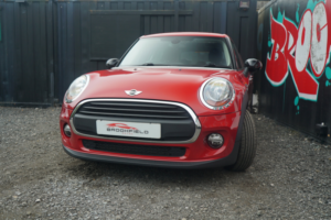 2016 MINI Hatch 1.2 One Hatchback 5dr Petrol Auto Euro 6 (s/s) (102 Ps) in Red — image 6