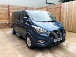 2019 Ford Tourneo Custom L2 Lwb 5 SEAT Twin Wheelchair Accessible Disabled Access Vehicle Wav in Blue — image 3