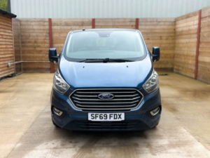 2019 Ford Tourneo Custom L2 Lwb 5 SEAT Twin Wheelchair Accessible Disabled Access Vehicle Wav in Blue — image 4