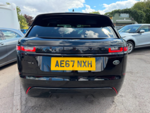 2017 Land Rover Range Rover Velar 2.0 D180 R-Dynamic Se SUV 5dr Diesel Auto 4WD Euro 6 (s/s) (180 Ps) in Black — image 6