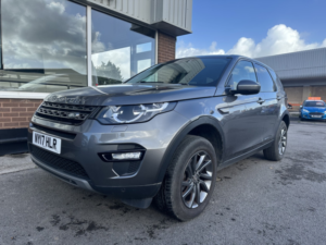 2017 Land Rover Discovery Sport 2.0 Td4 Se Tech in Grey — image 3