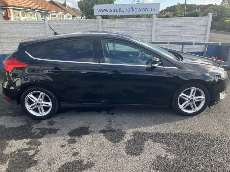 2017 Ford Focus 1.5 Tdci Zetec Edition in Black — image 1