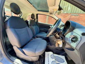 2011 Fiat 500 0.9 Twinair Lounge Dualogic Euro 5 (s/s) 3dr in Grey — image 3