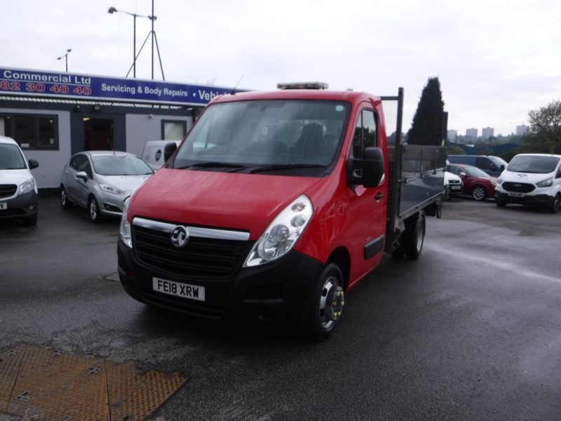 2018 Vauxhall Movano 2.3 Cdti 3500 Biturbo in Red — image 1