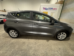 2017 Ford Fiesta 1.0 T Ecoboost Zetec in Grey — image 6