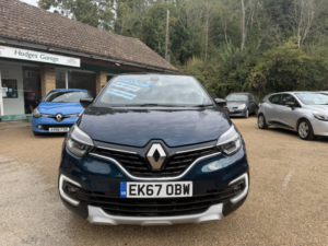 2017 Renault Captur 0.9 Tce 90 Dynamique S Nav One Owner Ultra Low Mileage Full Renault Service History Great Spec in Blue — image 5