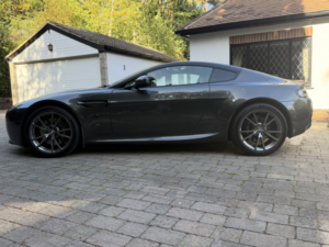 2010 Aston Martin Vantage 4.7 V8 in Silver — image 4