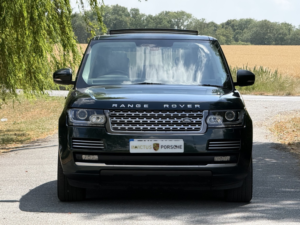 2013 Land Rover Range Rover 4.4 Sd V8 Vogue Se in Green — image 3