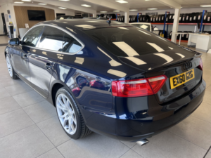 2010 Audi A5 2.7 Tdi V6 Se in Blue — image 6