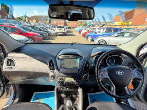 2015 Hyundai Ix35 1.7 Crdi Se Euro 5 5dr (nav) in Silver — image 2