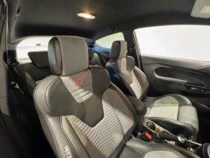 2017 Ford Fiesta 1.6t Ecoboost St-3 Euro 6 3dr in Black — image 4