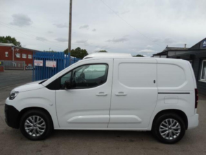 2023 Citroen E-Berlingo 800 50kwh Driver Edition M Auto Swb 5dr (7.4kw Charger) in White — image 4