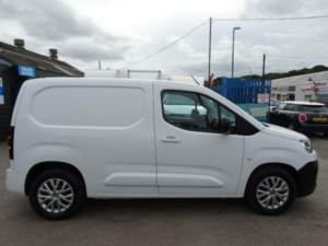 2023 Citroen E-Berlingo 800 50kwh Driver Edition M Auto Swb 5dr (7.4kw Charger) in White — image 5