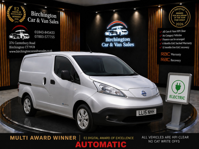 2015 Nissan E-Nv200 Tekna in Silver — image 1