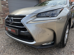 2017 Lexus Nx 2.5 300h Premier in Silver — image 5