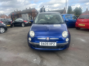 2009 Fiat 500 1.2 500 1.2 Lounge (start Stop) in Blue — image 2