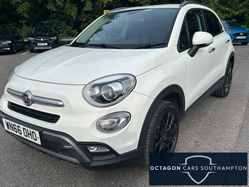 2016 Fiat 500x 1.6 Multijetii Cross Plus SUV 5dr Diesel Manual Euro 6 (s/s) (120 Ps) in White — image 1