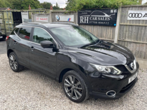 2016 Nissan Qashqai 1.5 Dci Tekna 2WD Euro 6 (s/s) 5dr in Black — image 2