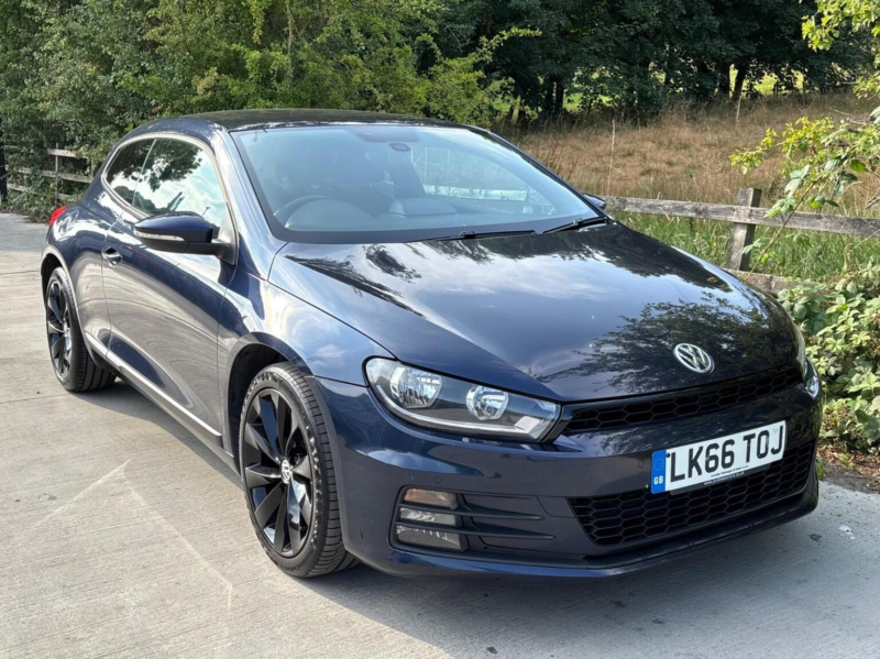 2016 Volkswagen Scirocco 2.0 Tdi Bluemotion Tech Gt DSG Euro 6 (s/s) 3dr in Blue — image 1