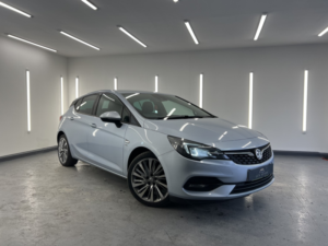 2019 Vauxhall Astra 1.5 Turbo D Sri Vx Line Nav in Silver — image 2