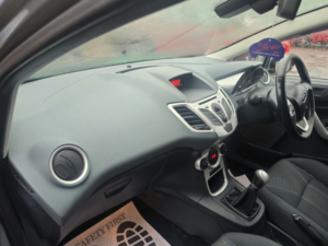 2010 Ford Fiesta 1.4 Tdci Titanium in Blue — image 6